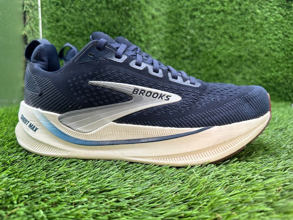 Brooks Ghost Max 4 1104962E463 Athletic Sneaker Men's 9 Blue Mesh Running Sports
